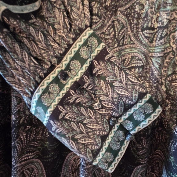 Alice + Olivia Tanisha Paisley Floral Long Sleeve with Neck Tie Green Dress 10 - Picture 9 of 16